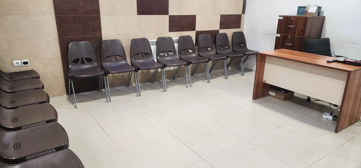 مطب آرامگاه بوعلی ساختمان پزشکان آراد