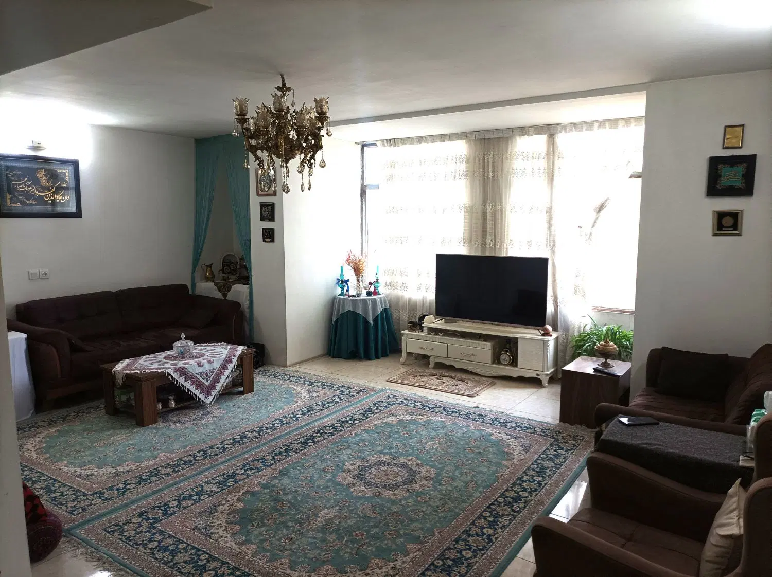 ۱۱۰ متر _ ۲ خواب _ بازسازی شده _ نورگیر عالی