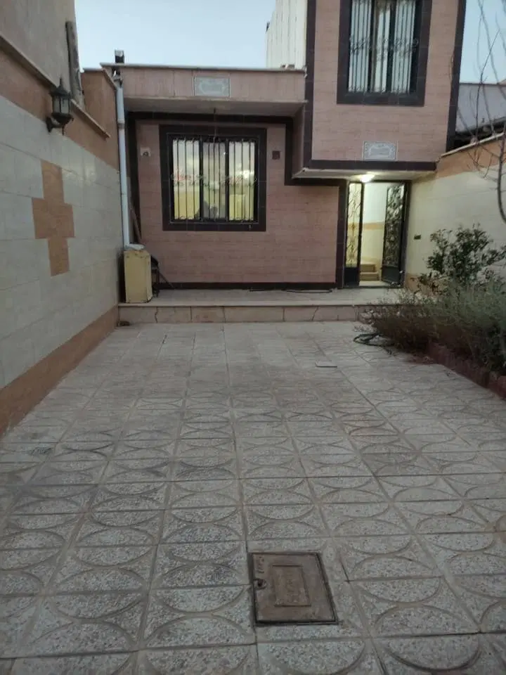 فروش حیاط ویلایی
