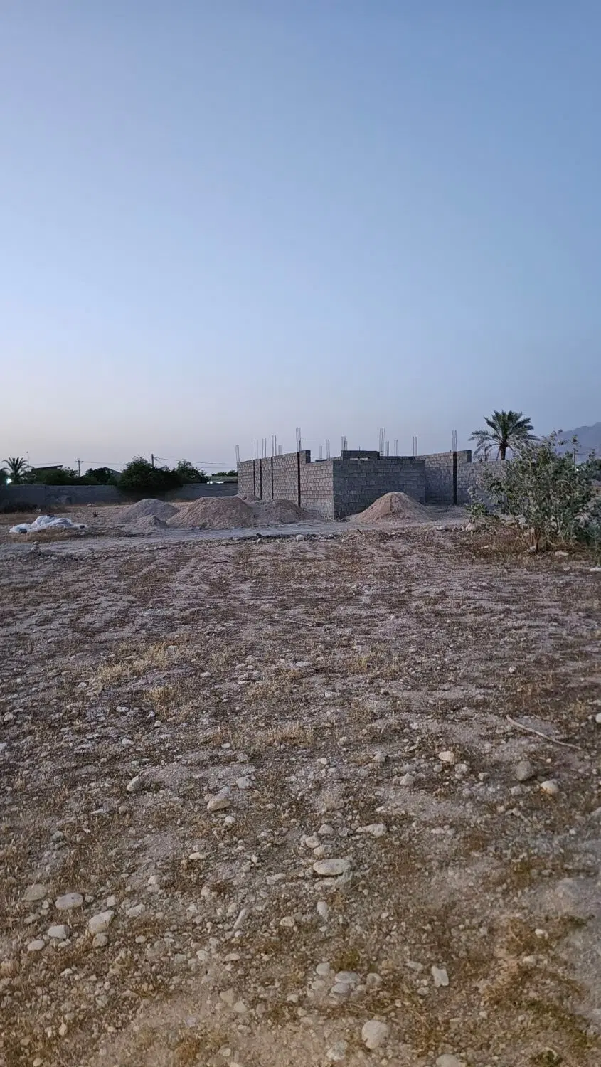 زمین تاج