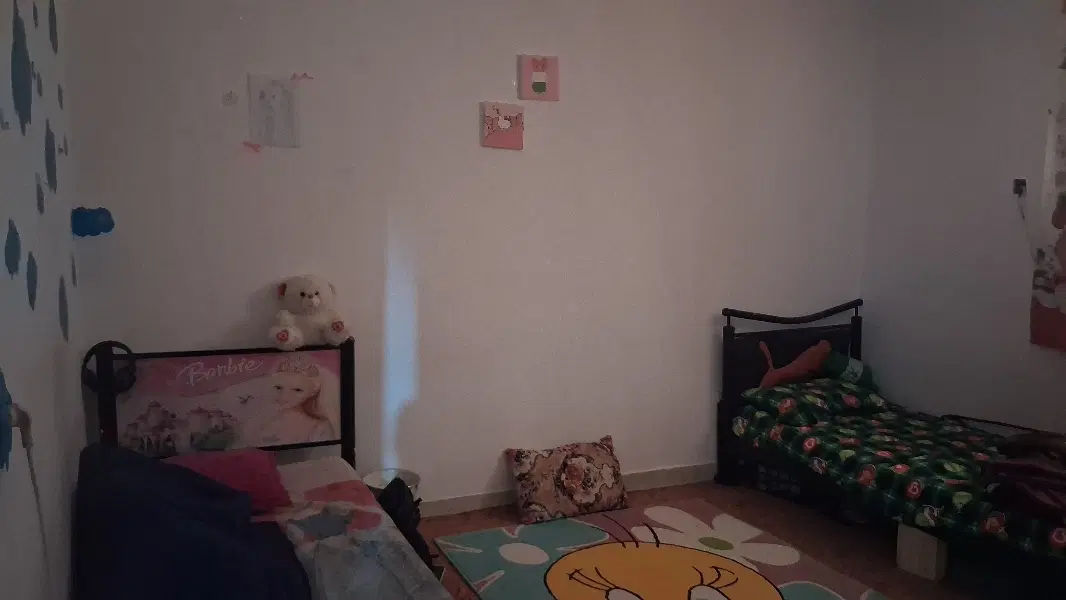 ویلایی  بزرگ با مغازه