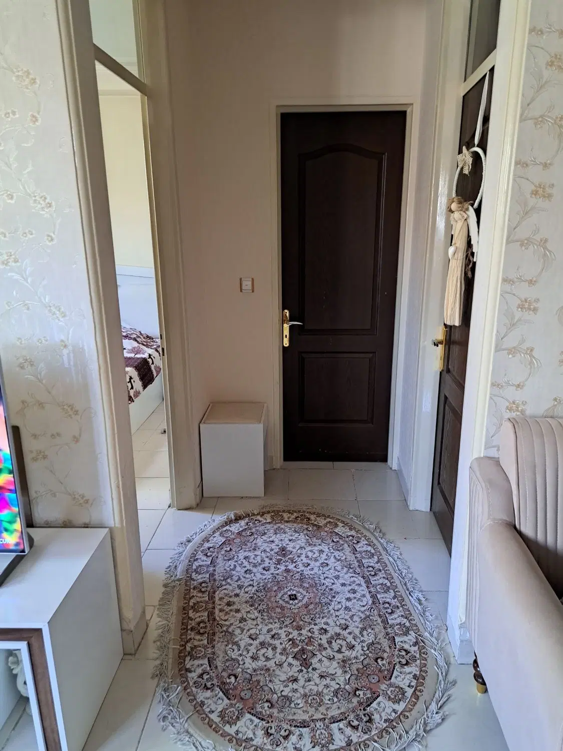 طبقه ی اول ، منظریه ، ۱۰۰ متر