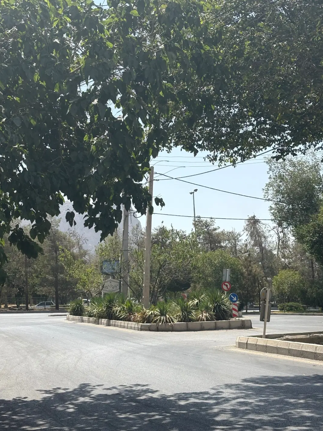 250متر ویلایی هزاریب بر خسروپور