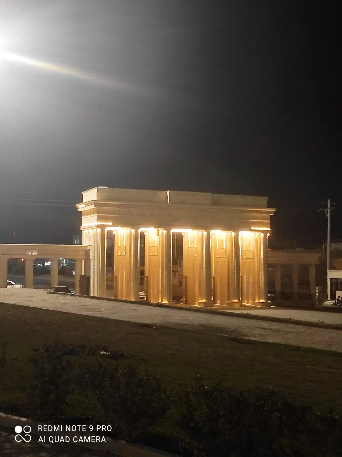 زمین مسکونی