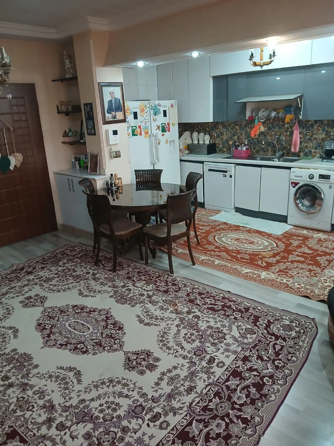 آپارتمان تک واحدی باز سازی شده