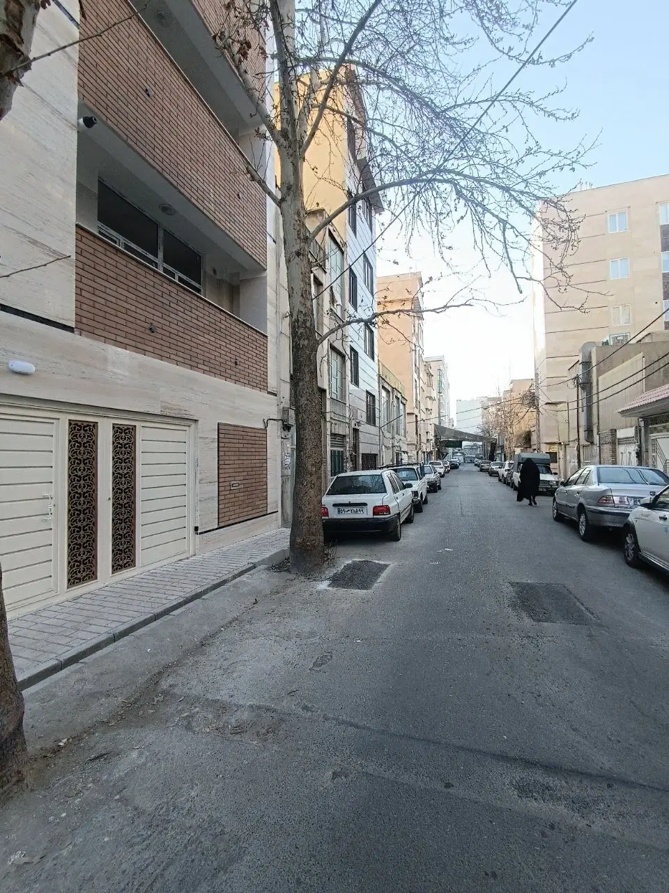 ۴۰متر با پارکینگ آسانسور _نقلی سند آماده