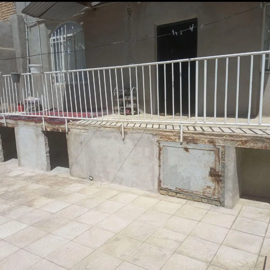 خانه مشاعی . ۲۰۴ متر .ظفر فاز ۳