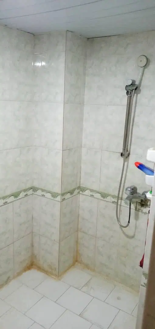 اندیشه ۱۳ آبان