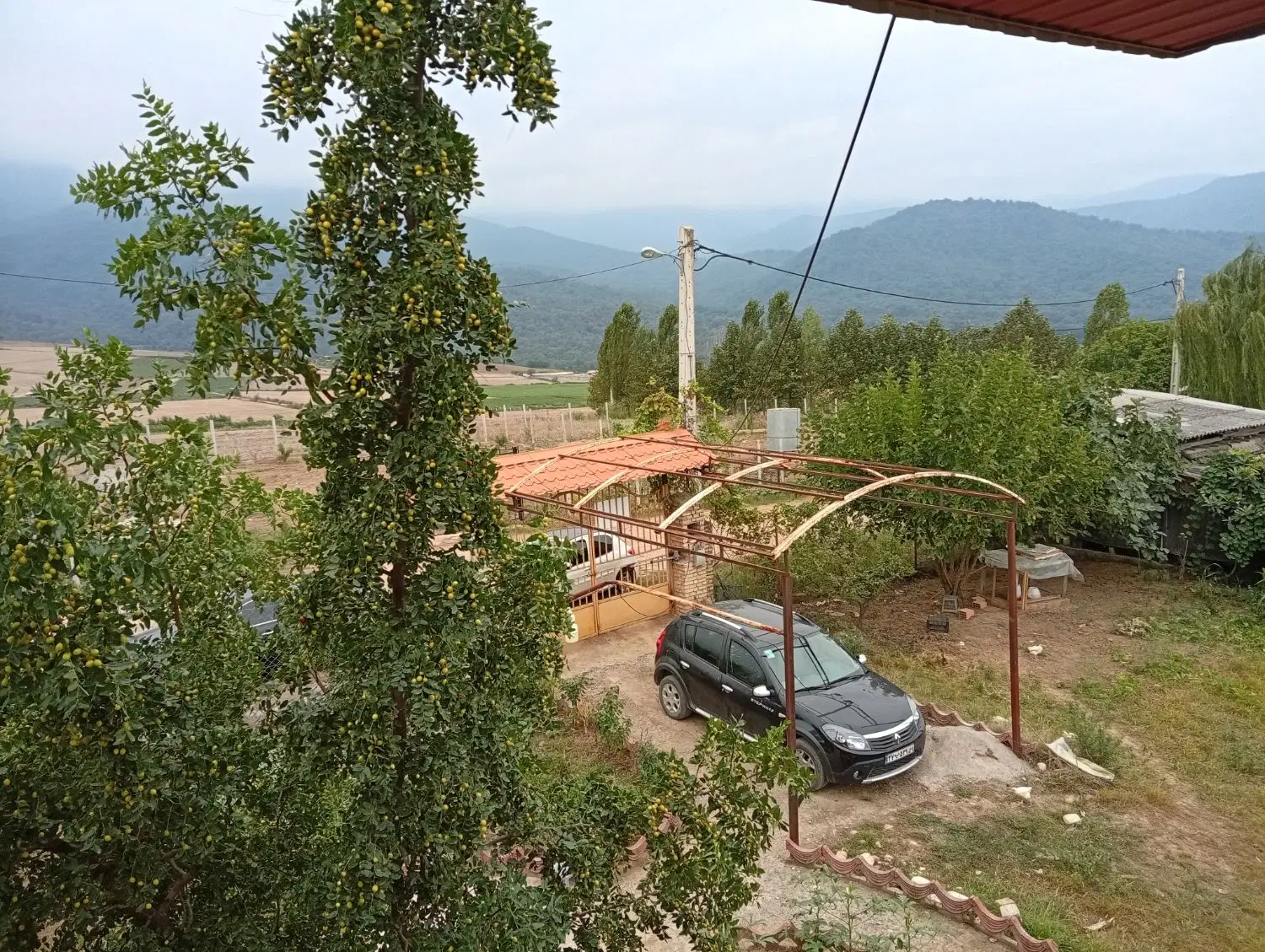 زمین باغی و خانه باغ