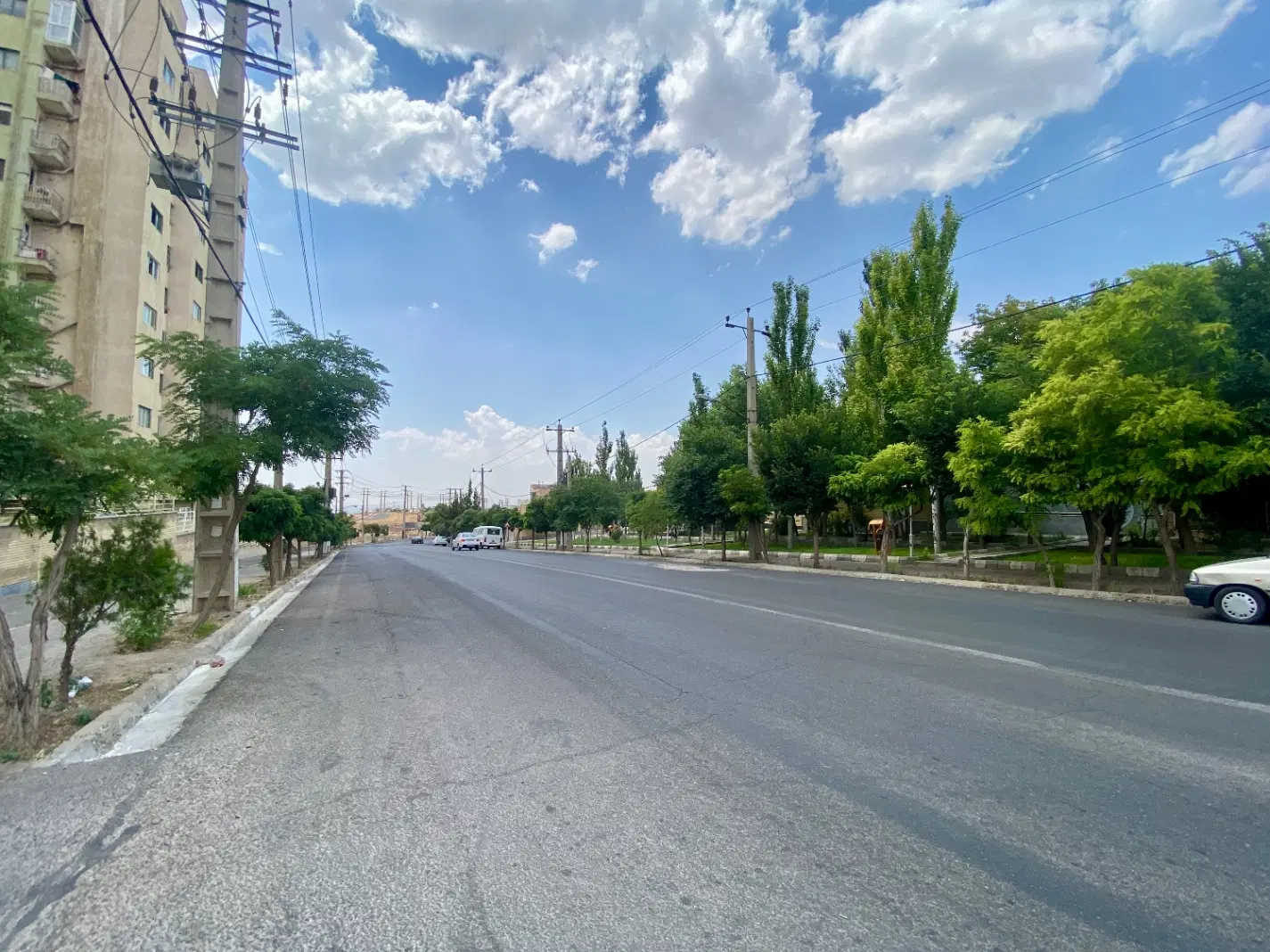 فروش واحد مسکونی در فاز یک سهند