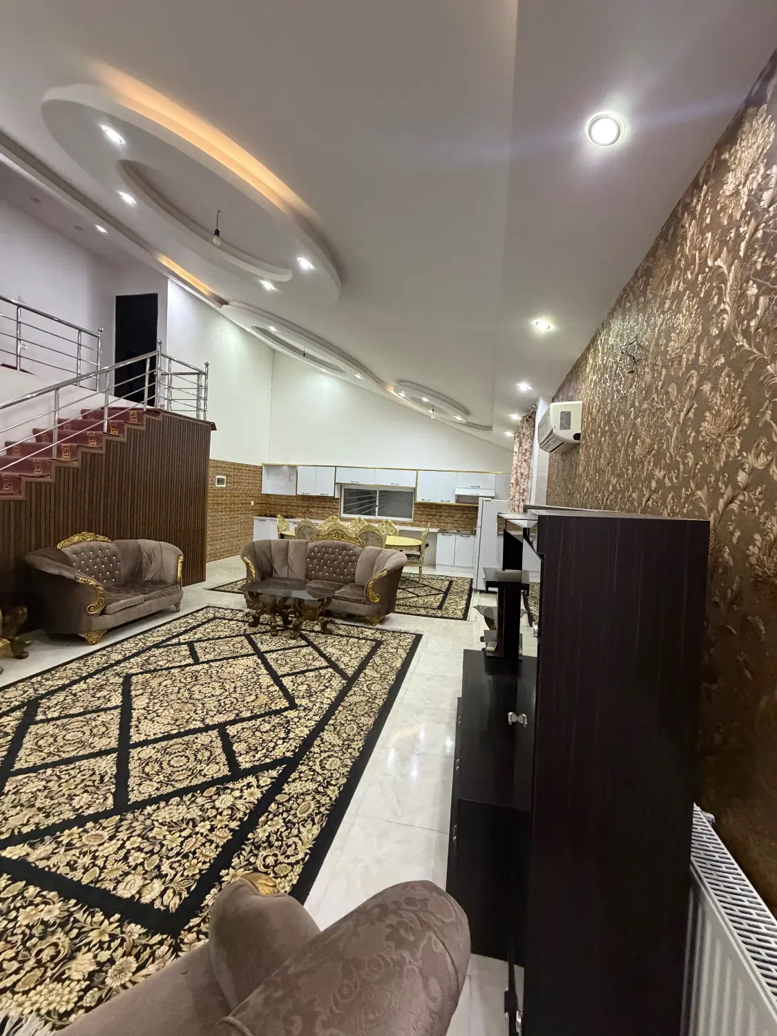 ویلا  نما رومی