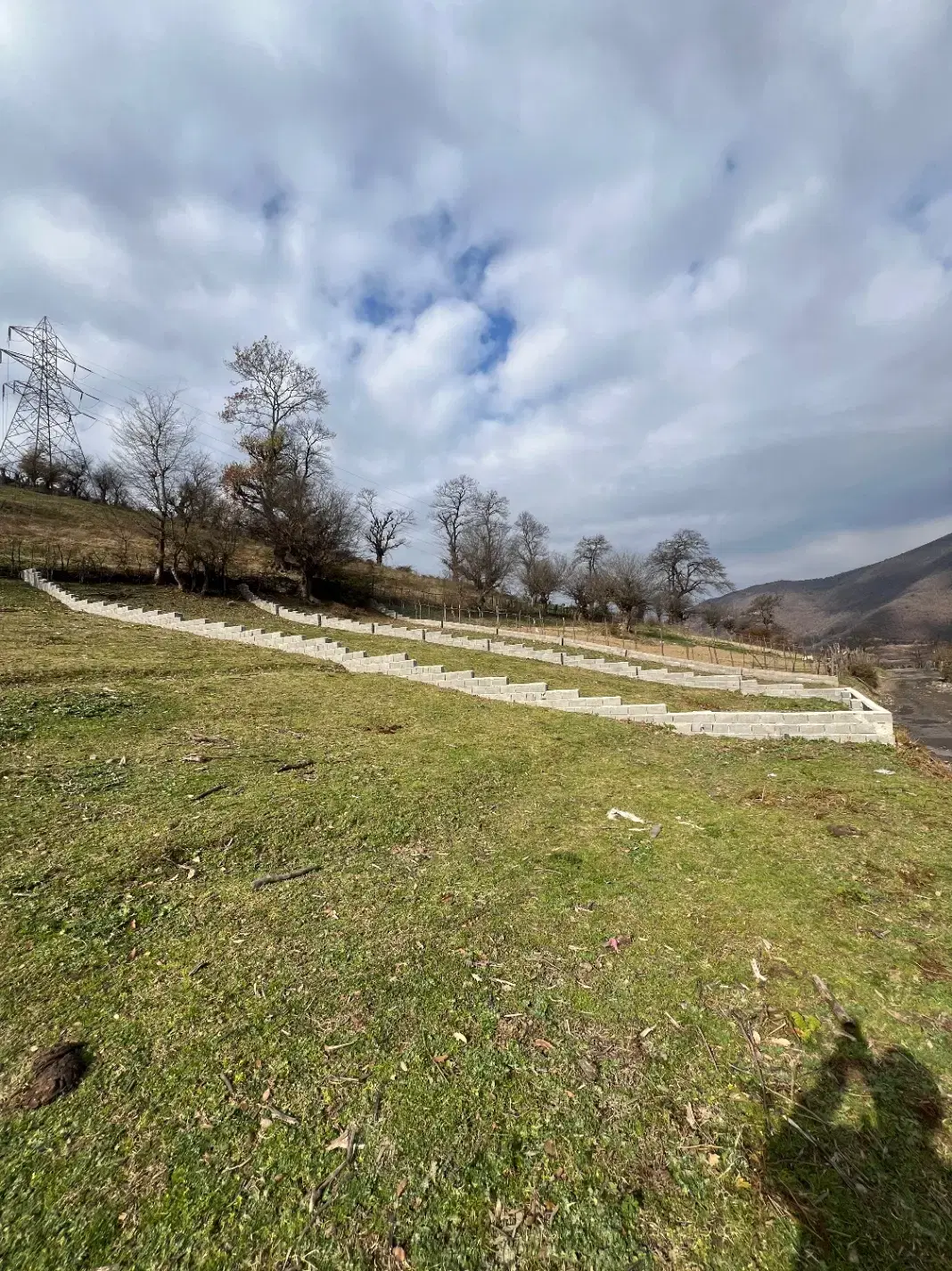 زمین۳۰۹متر واقع در سوادکوه روستای استخرسر به نوسرا