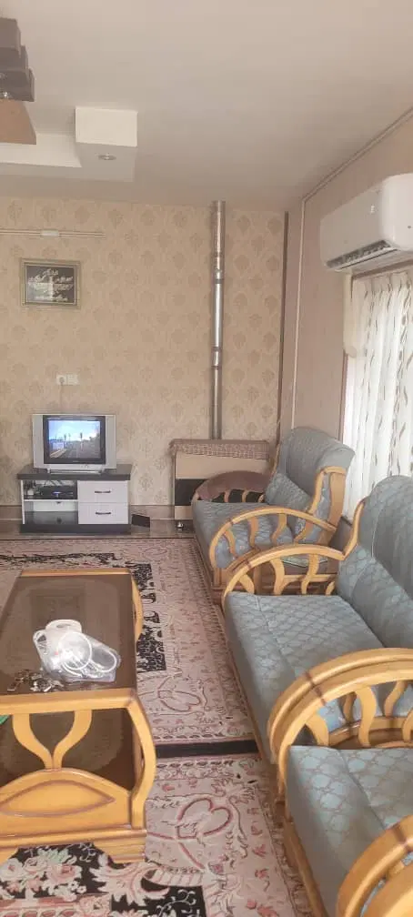هم خانه