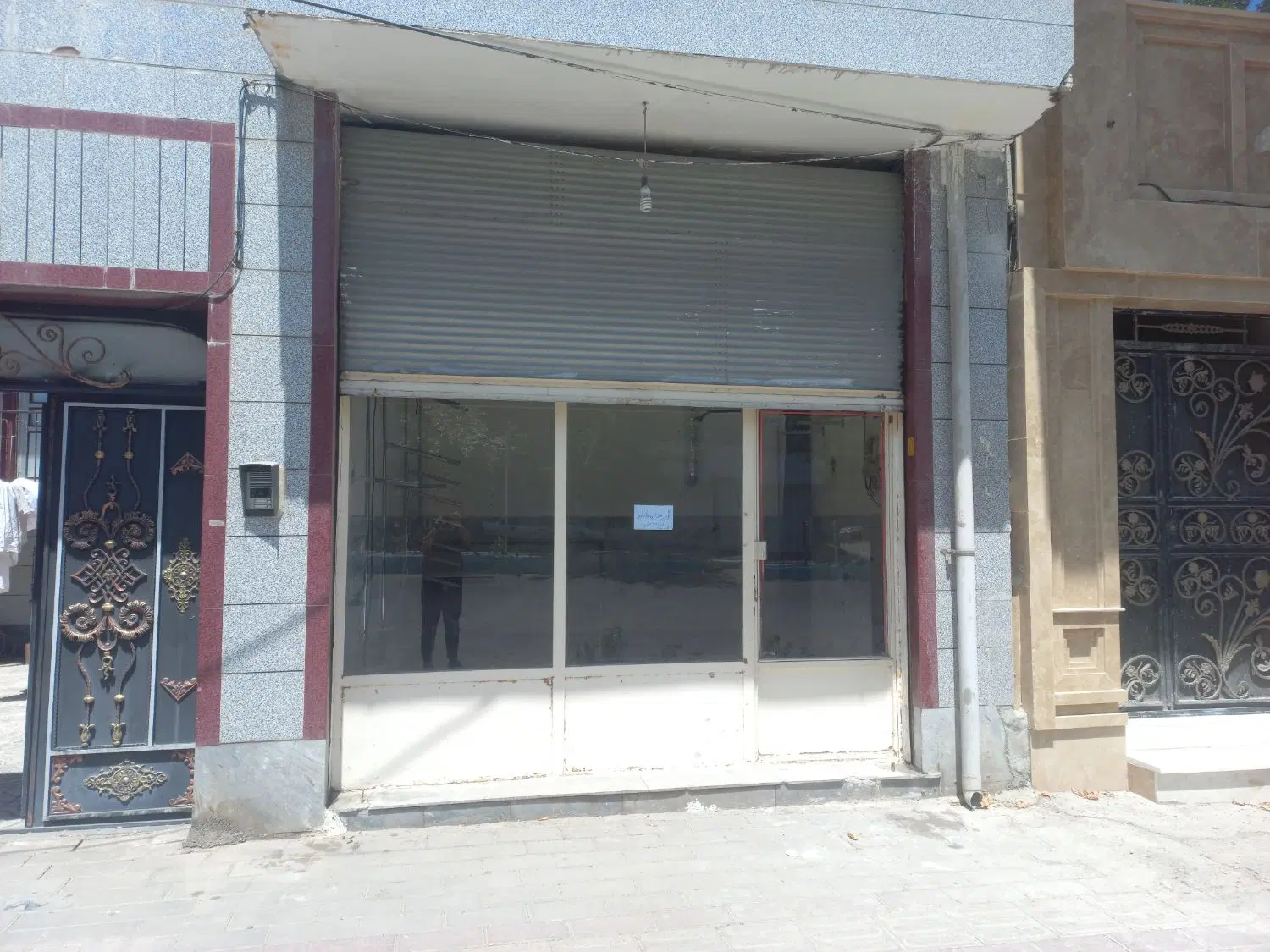 اجاره مغازه تجاری بر خیابان