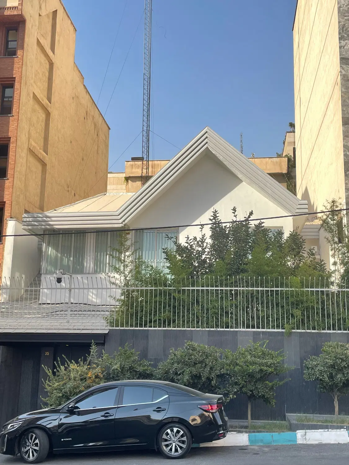 فرمانیه ۵۴۰ متر مناسب ساخت و سکونت