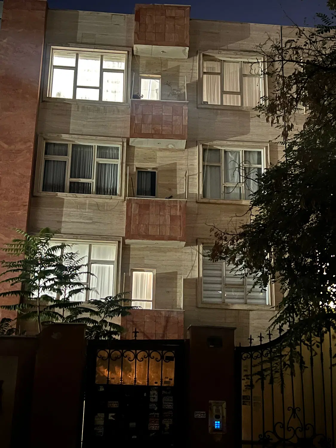 ۸۵متری_صیاد_نما سنگ_غرق افتاب
