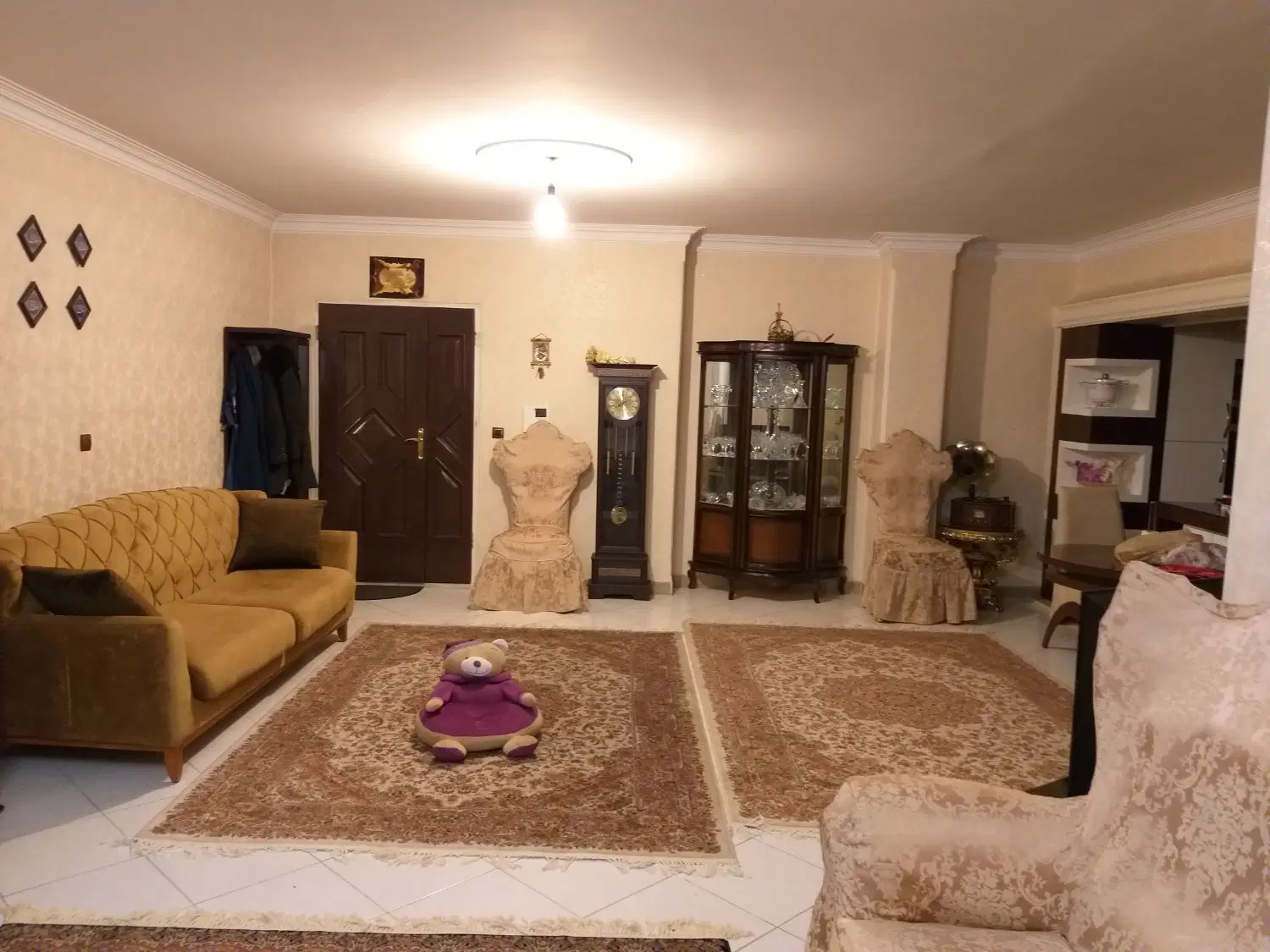 103 متر. سندی