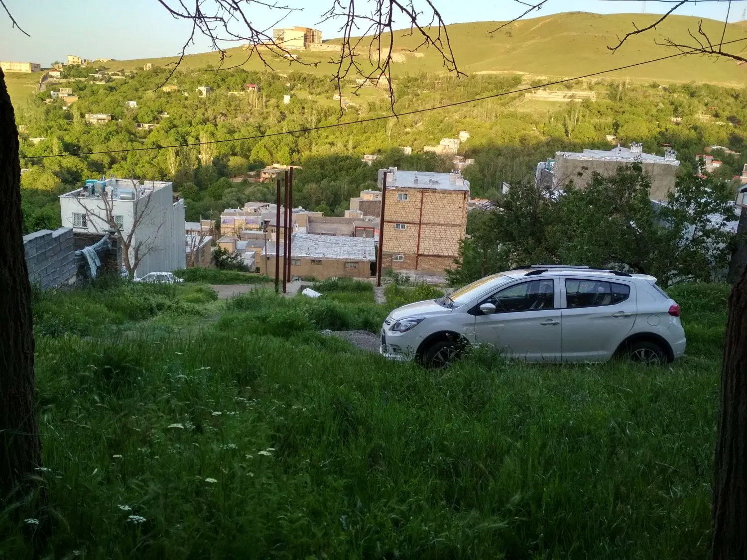 زمین ۱۶۵ متری در دره مراد بیگ، منطقه گل باغچه