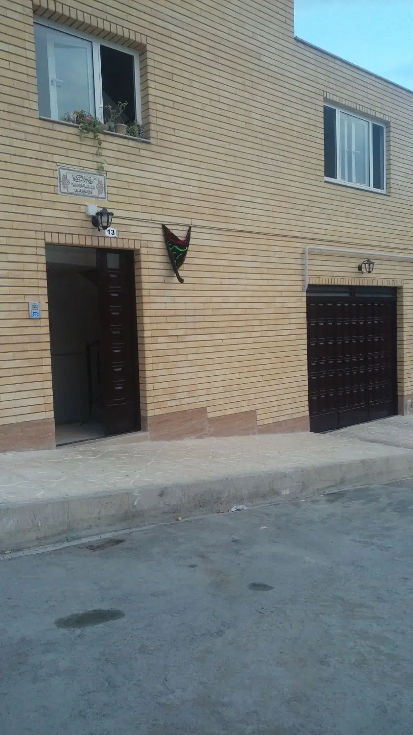 فروش منزل مسکونی ویلایی