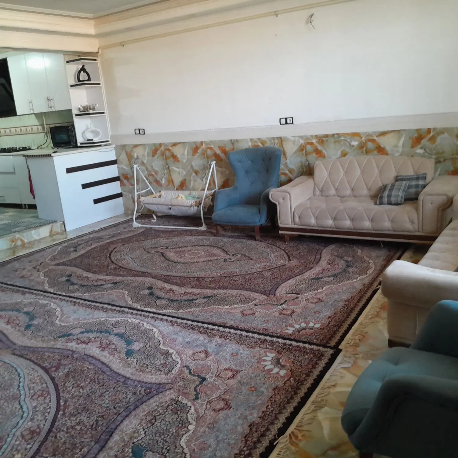 خانه اجاره ثامن الحجج