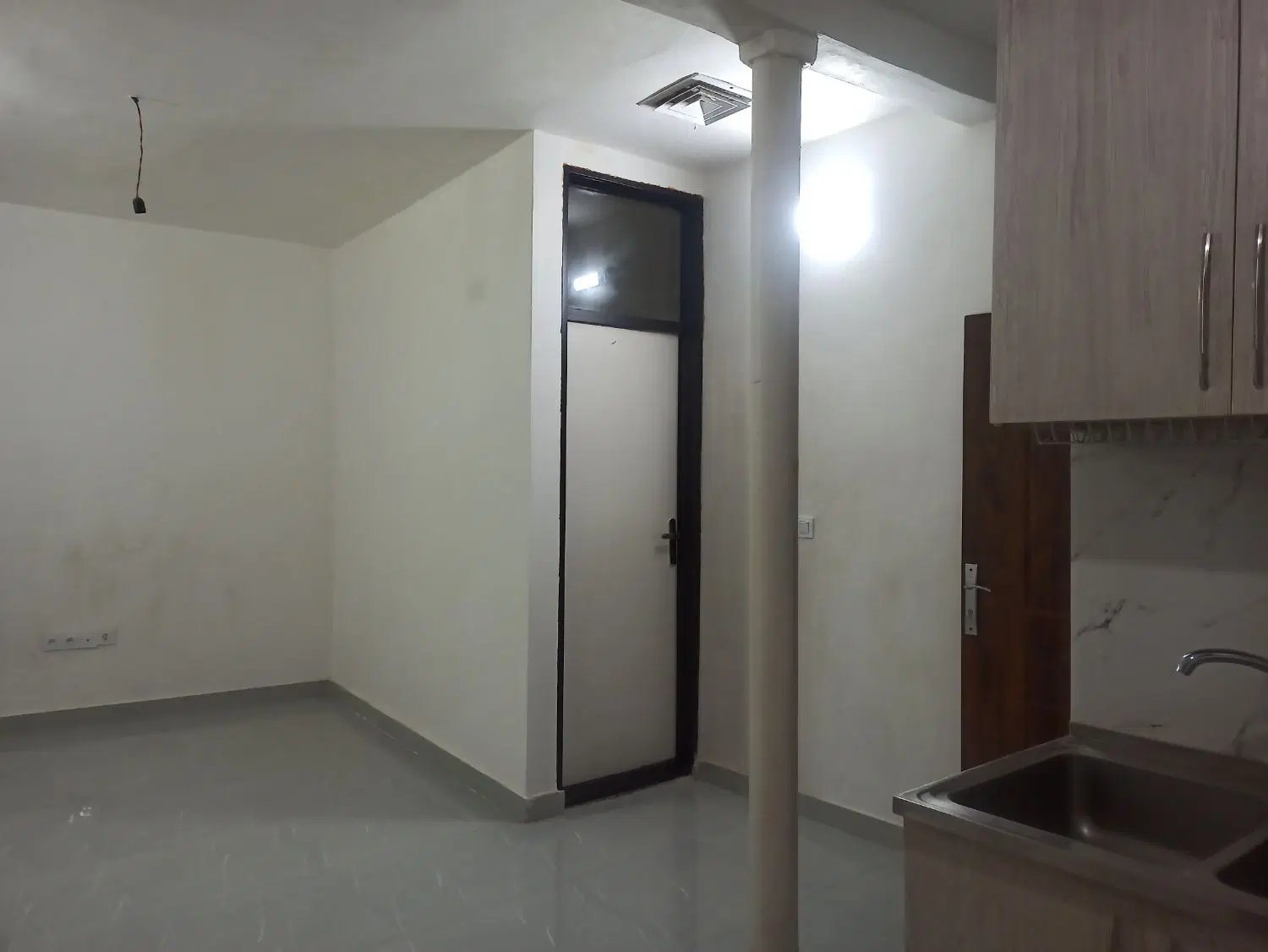 خانه ۴۲ متری میان آباد با دسترسی خوب