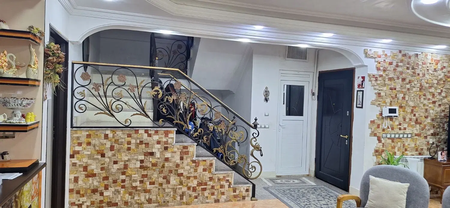 ویلایی دوبلکس دوطبقه فول امکانات