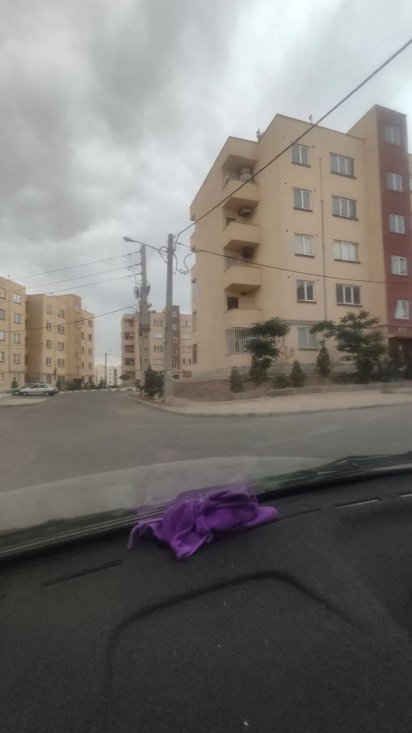 آپارتمان .پرند فاز ۴ تکسام