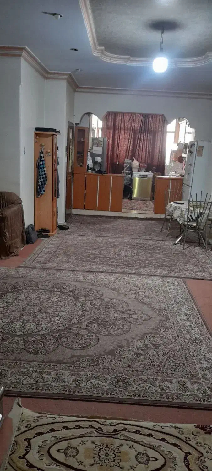 آپارتمان ۹۰ متری
