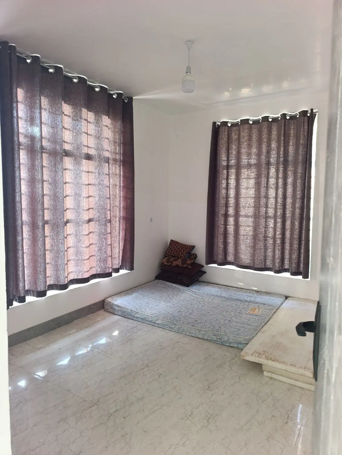 باغ هزار متری مجموعه باغات نشاط