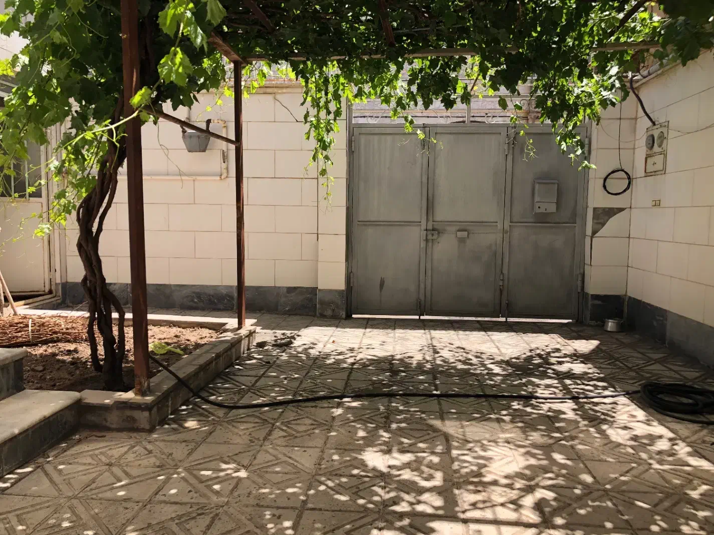 ویلایی ۲ طبقه سند دار