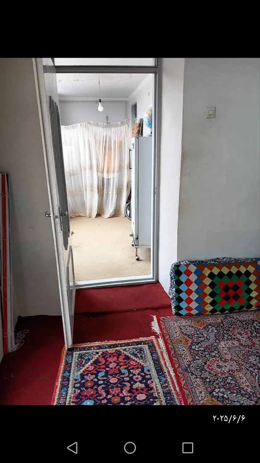 ملک قابل سکونت ویلایی