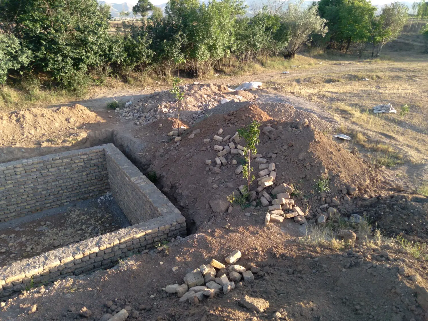 یک هکتار زمین با آب (اراضی شکرک)
