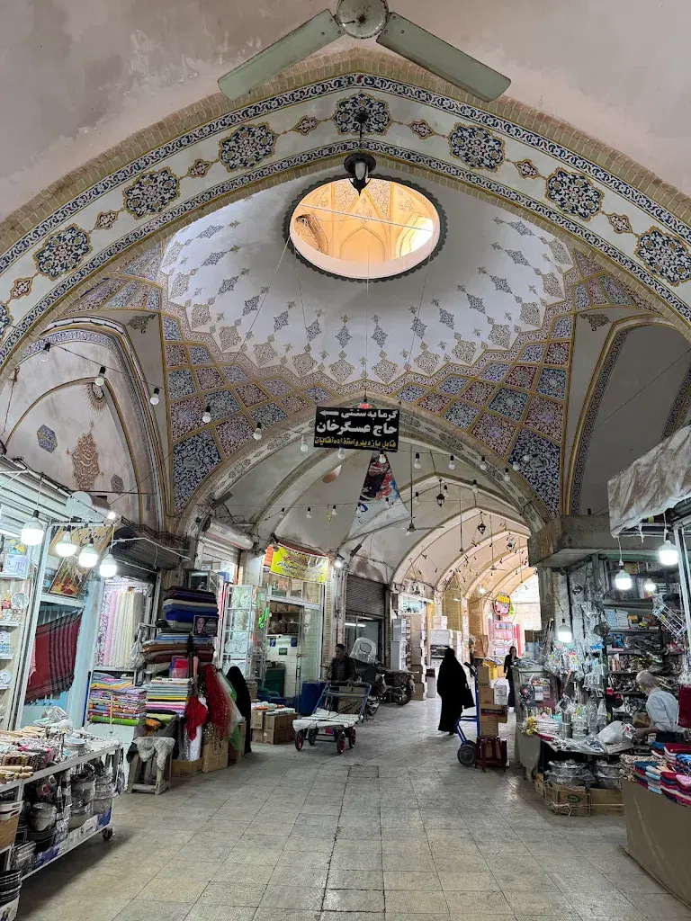 اجاره مغازه واقع در بازار چهارسوق