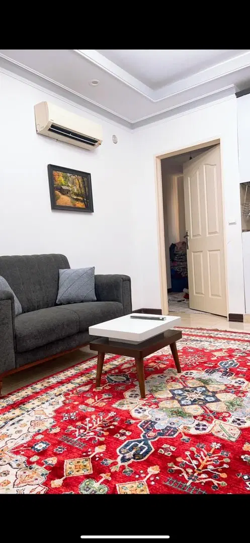 ۳۹ متر با پارکینگ یکم غربی