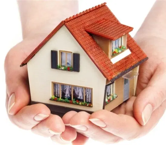آپارتمان ۸۰ متری طبقه اول