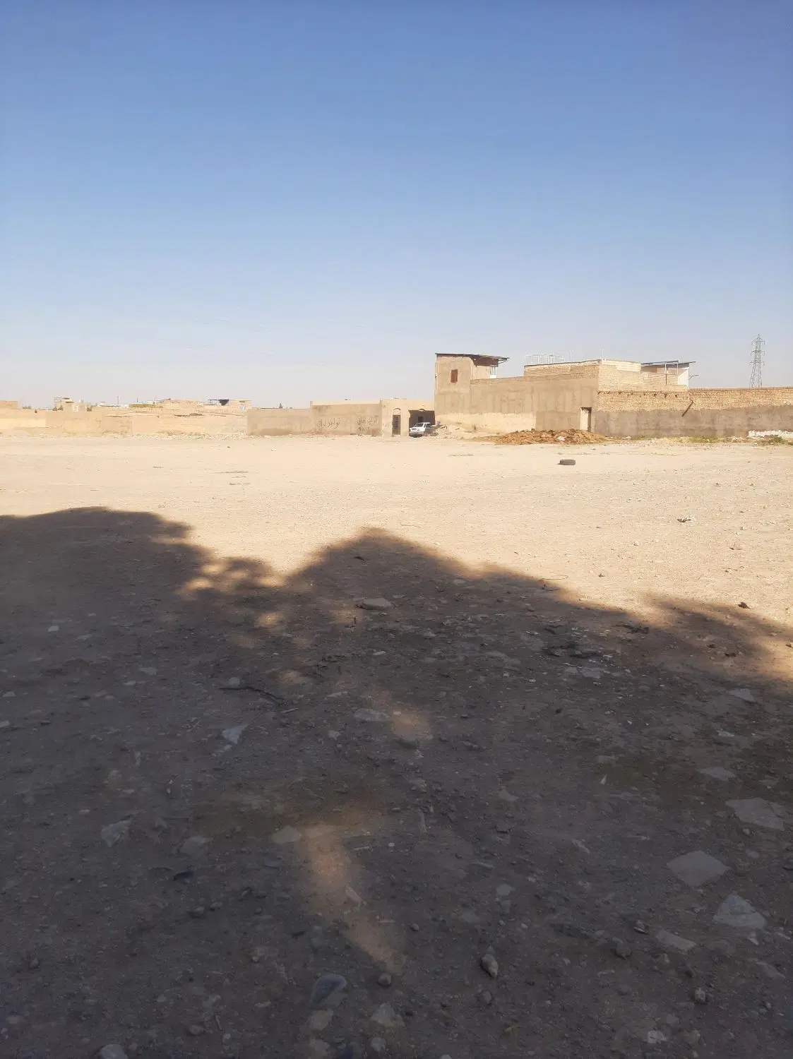 زمین۱۲۰متری