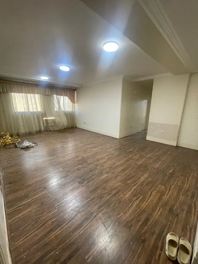 رهن کامل  ۳خواب ۱۲۵ متری الهیه جنوبی