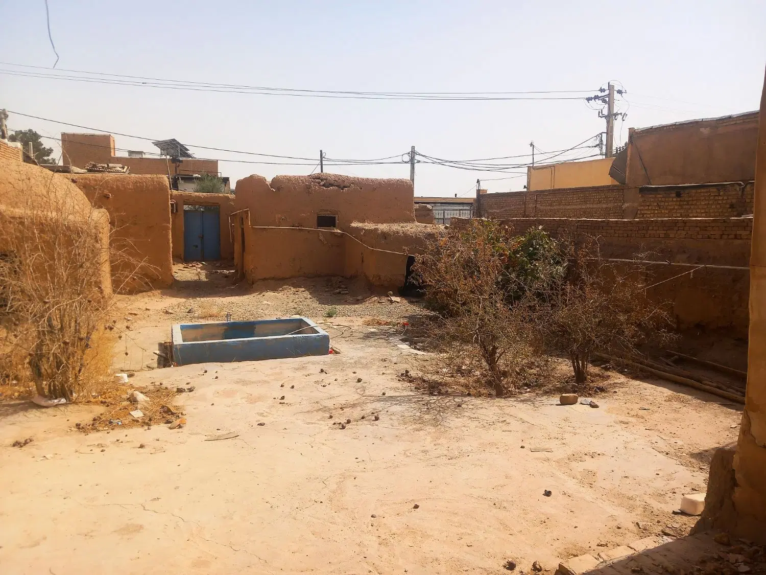 زمین مسکونی