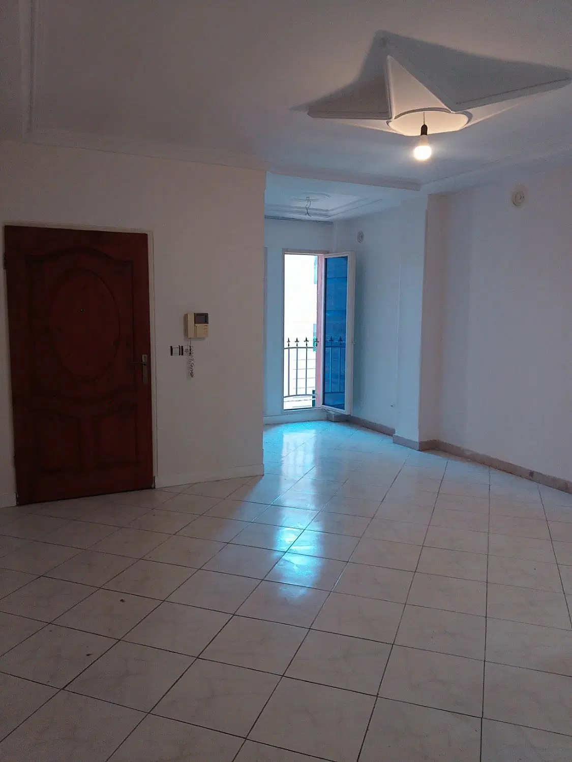 آپارتمان ۵۸ متری تک واحدی خ نامجو