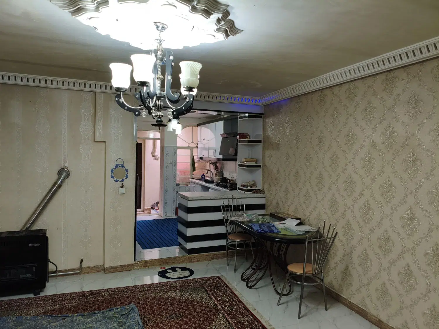 فروش خانه مسکونی دو طبقه راه جدا سه راه ایثار