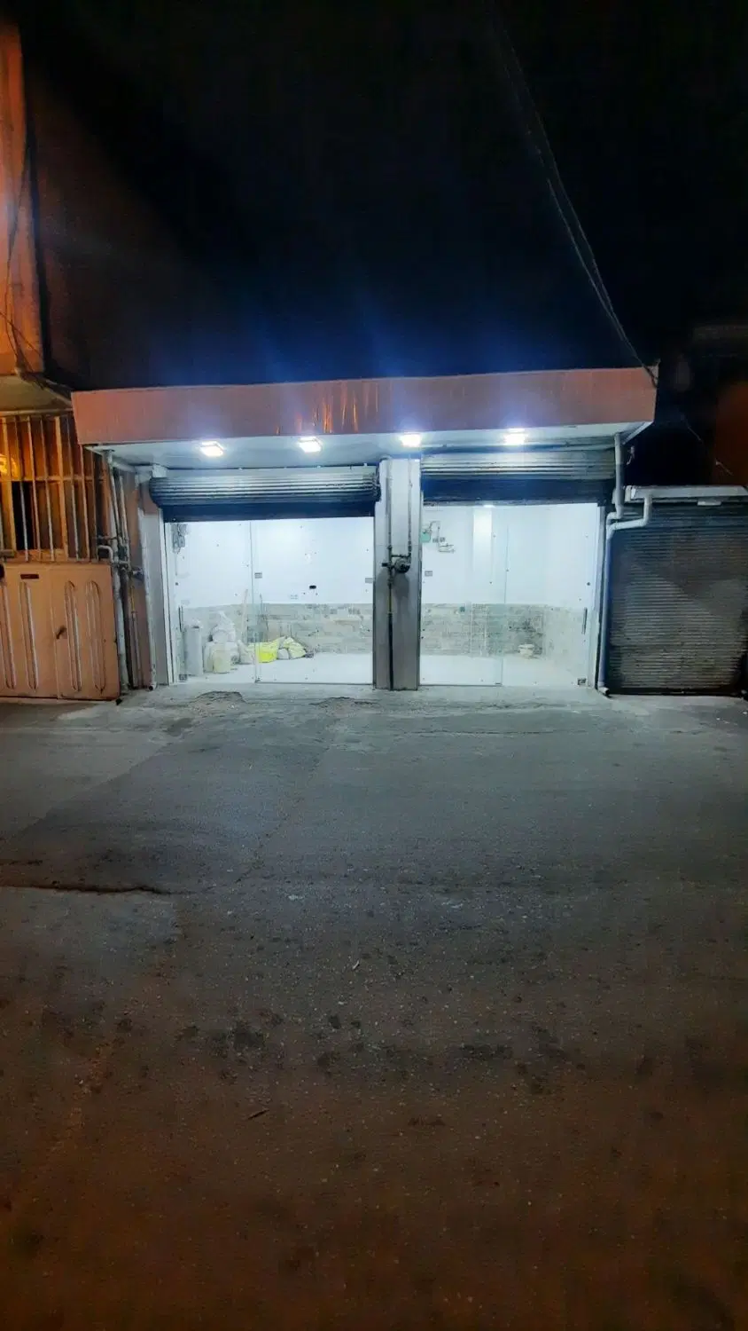ملک تجاری مسکونی ۱۹۴ متری