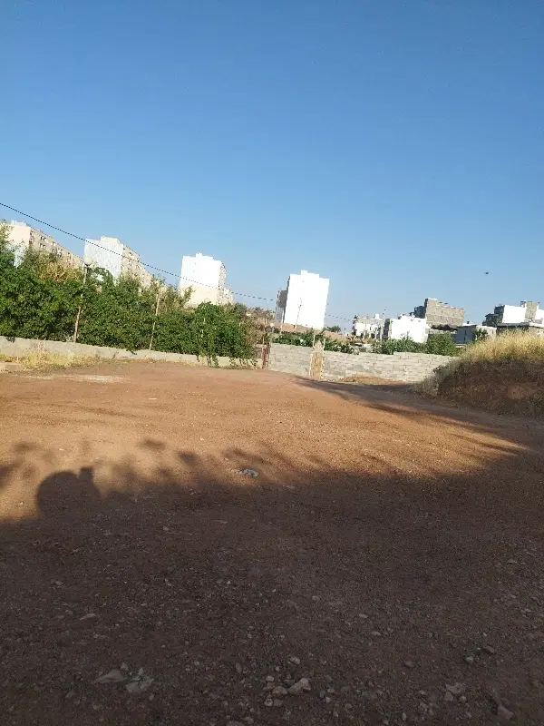 ۵۰۰مترزمین بغل شهر