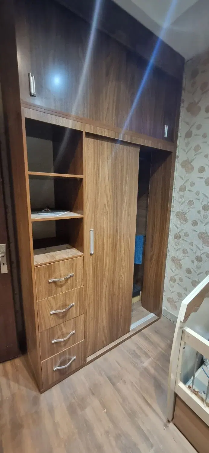 آپارتمان اختر شرقی ۷۰ متر واقعی دوخواب