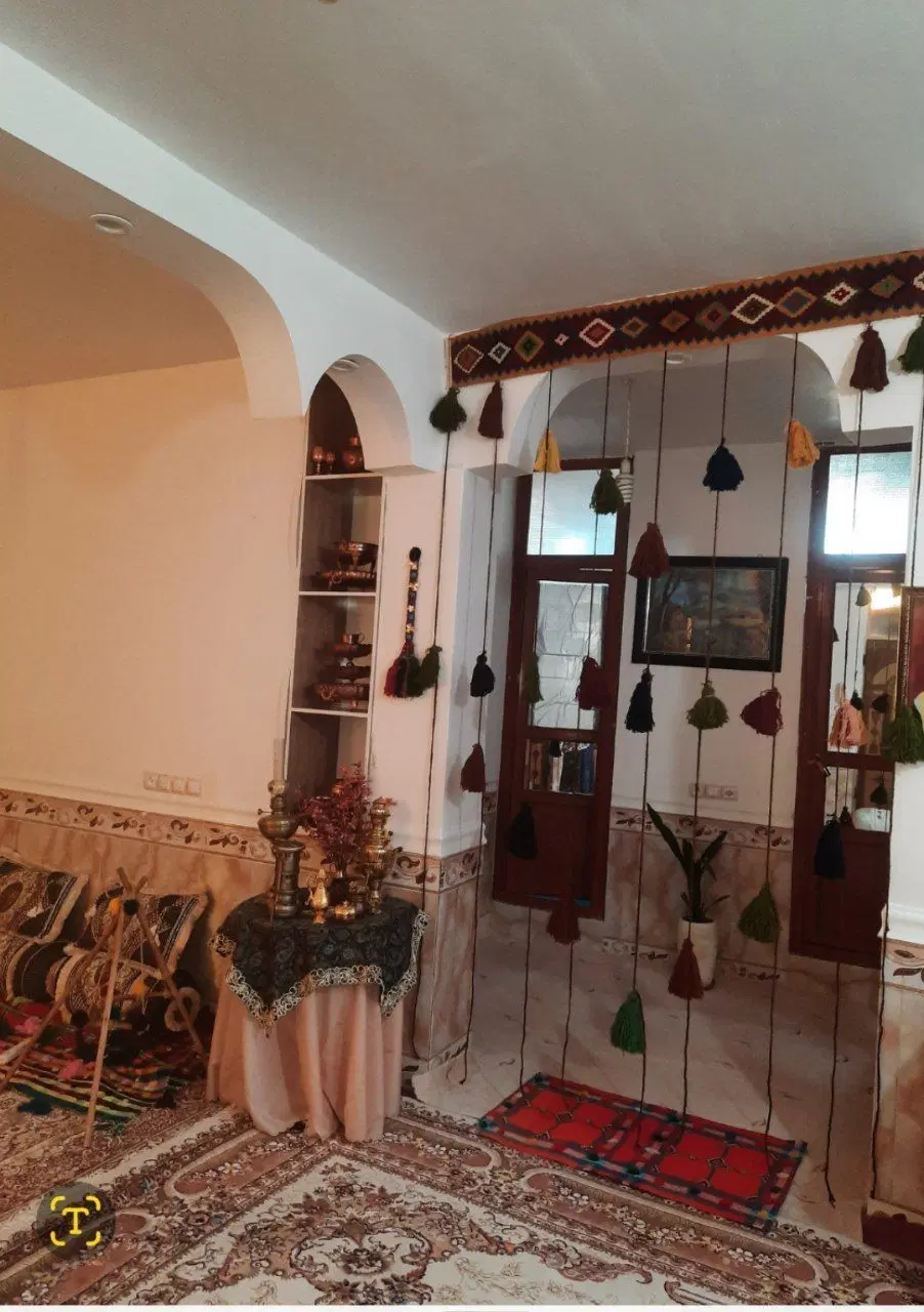 خونه مزدک اقا شفی زیر مکینه