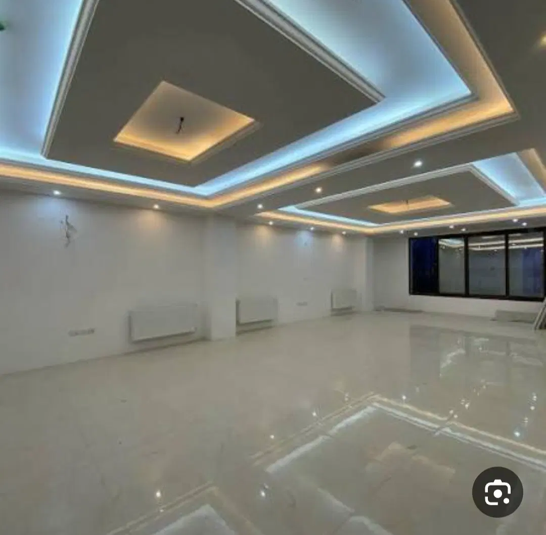 فروش آپارتمان  ۱۴۰ متری در صدرا