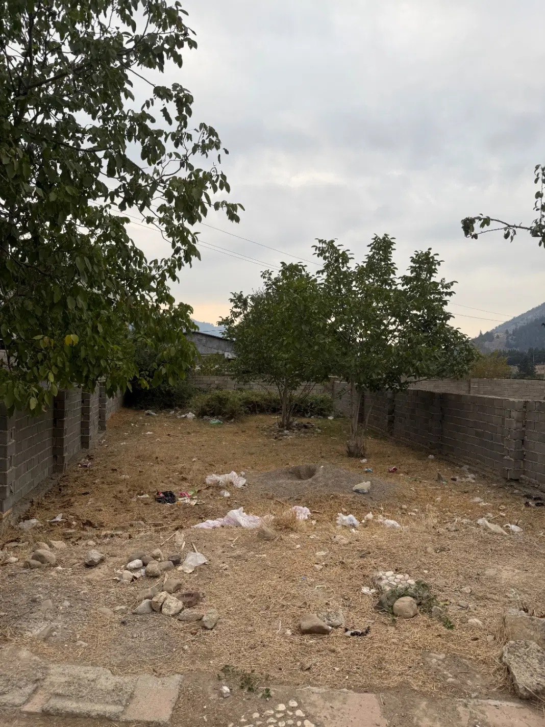 یک زمین مسکونی  در باقر اباد رامیان به متراژ ۲۳۲