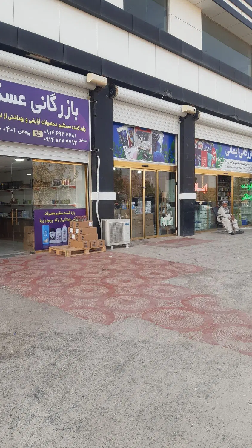مغازه در بهترین مکان منطقه آزاد ارس جلفا