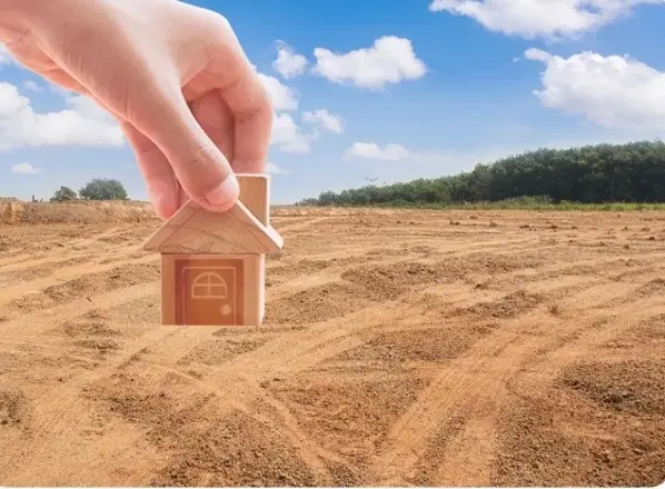 فروش زمین مسکونی در قلعه گنج (حسن آباد)