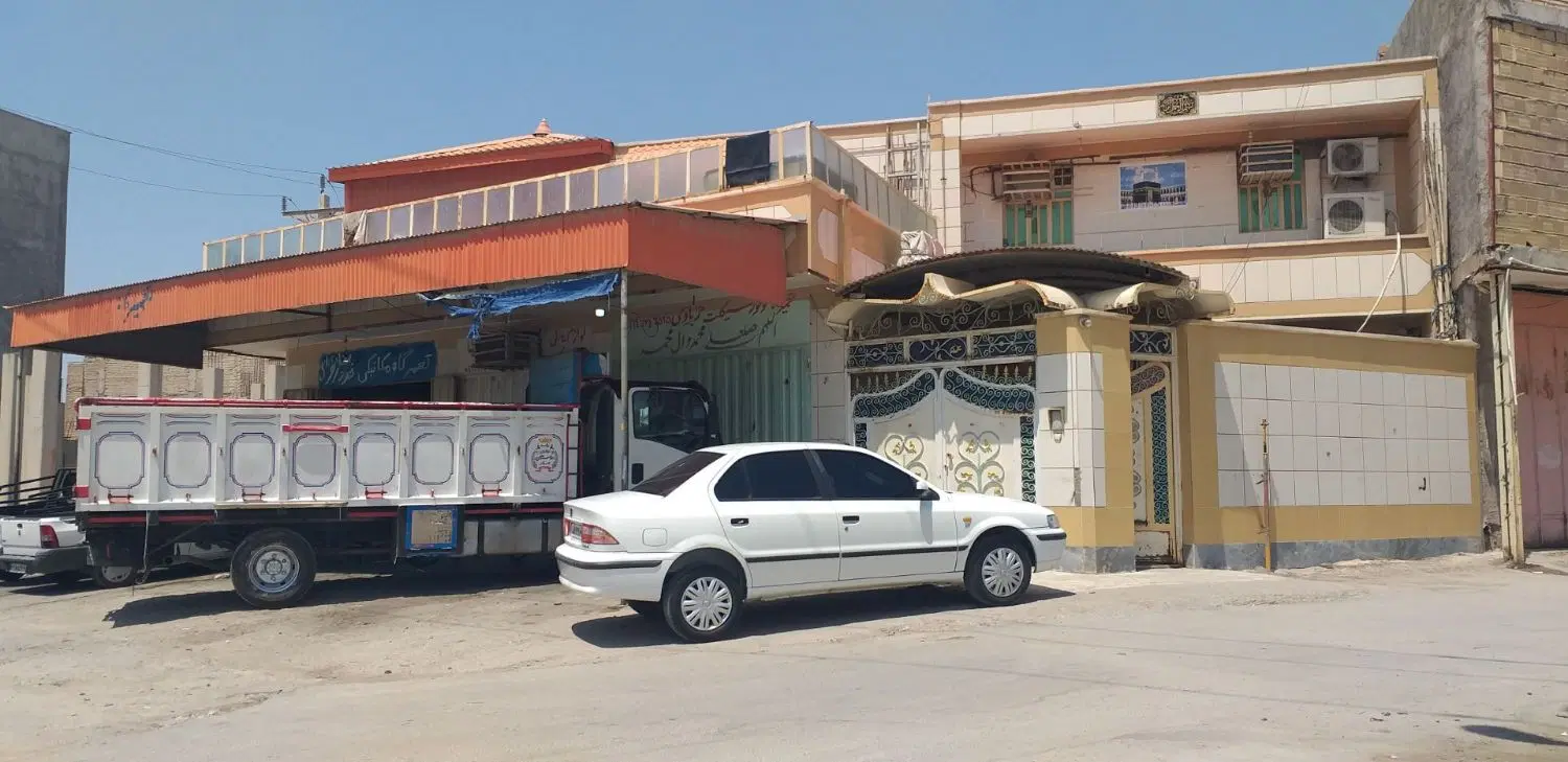 خانه تجاریm 240