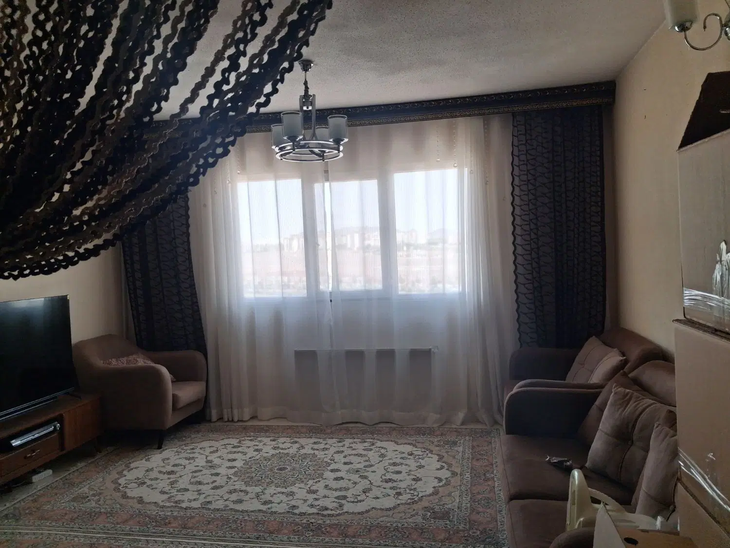 ۷۸ دوخوابه اجاره فاز ۴ جنب چهار بانده